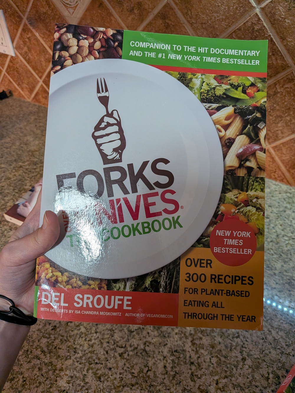 Cookbook by Del Sroufe - White/Green/Red Cover
